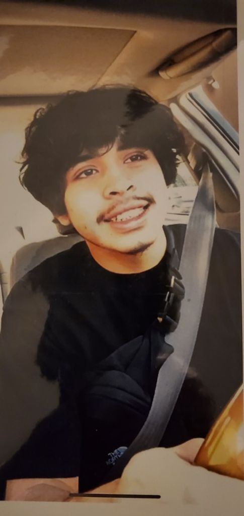 Sebastian Anguiano Profile Photo