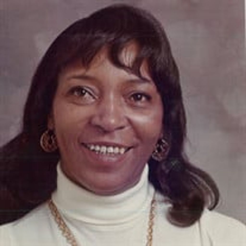 LeNora  Harris