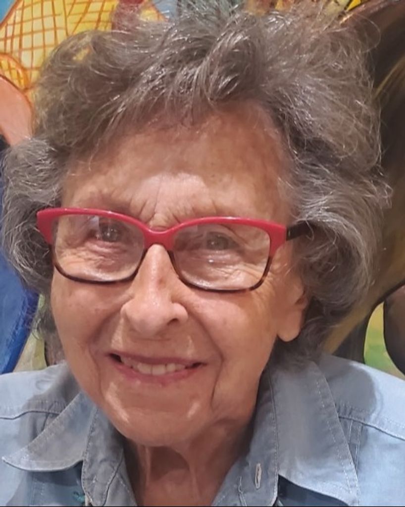 Lois Nichols Profile Photo
