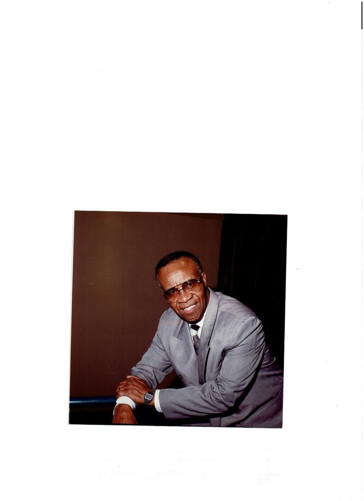 Vincent Earle Harris Profile Photo