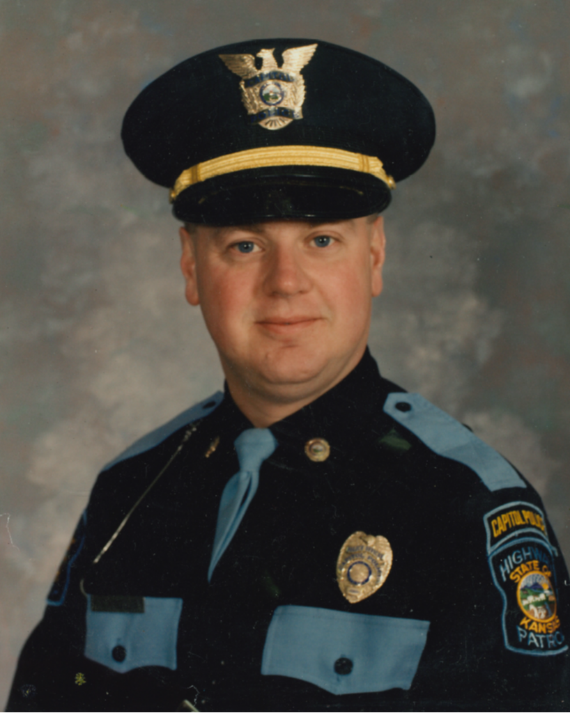 Kenneth Eugene Lindquist