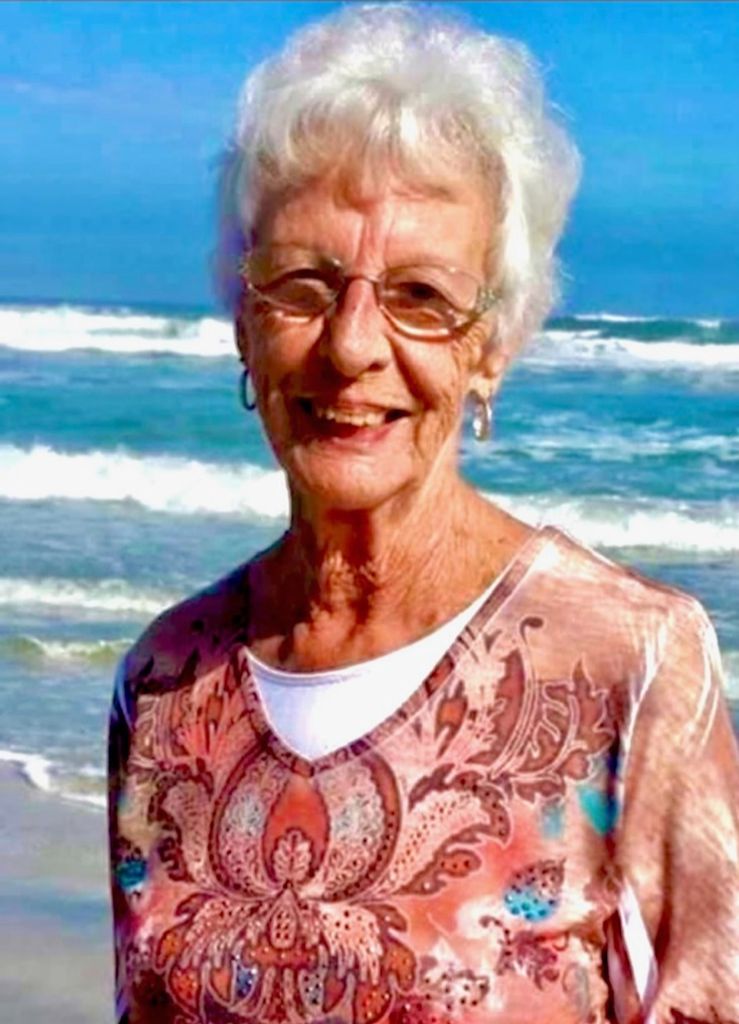 Marcella Ruth (Saunders) Stumbo