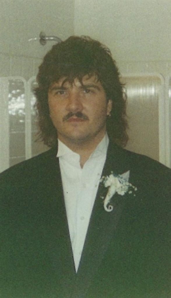 Russell Wayne Hinson