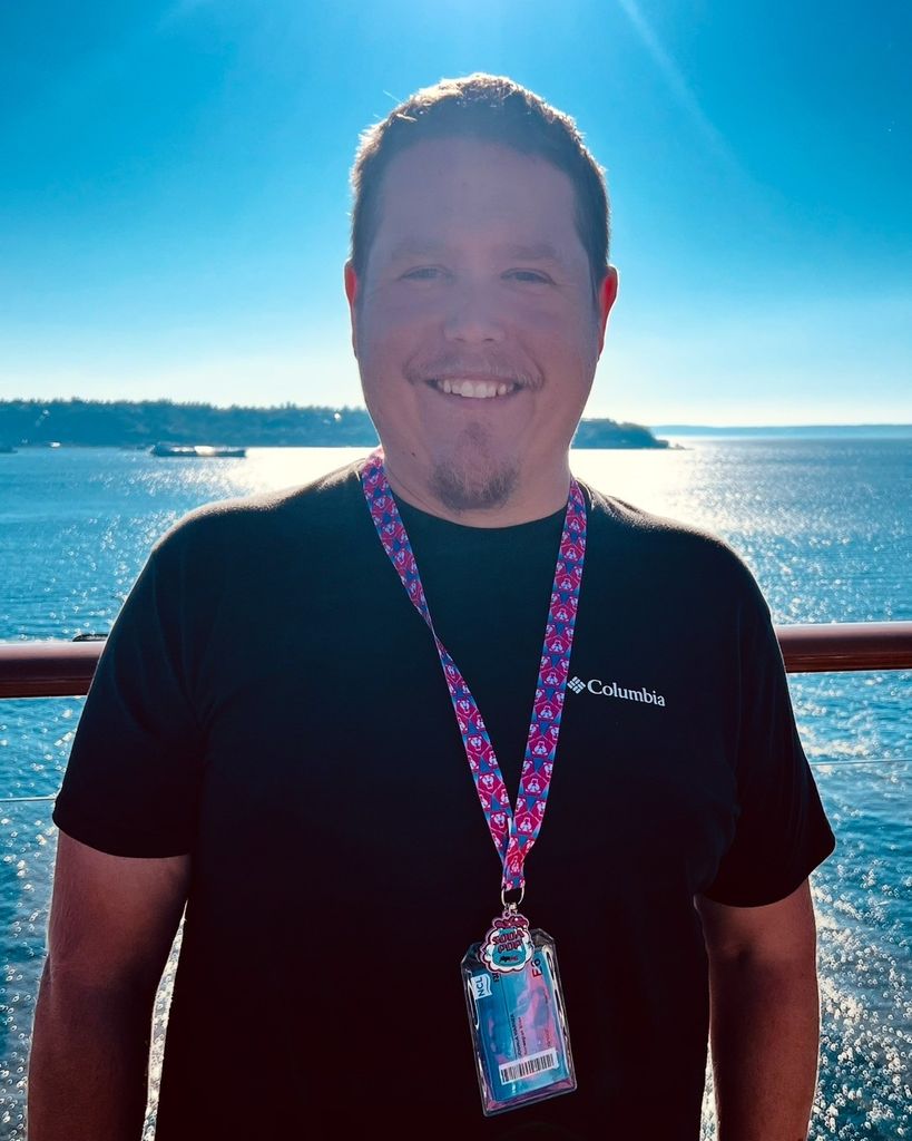 Joshua Davis Warner Profile Photo