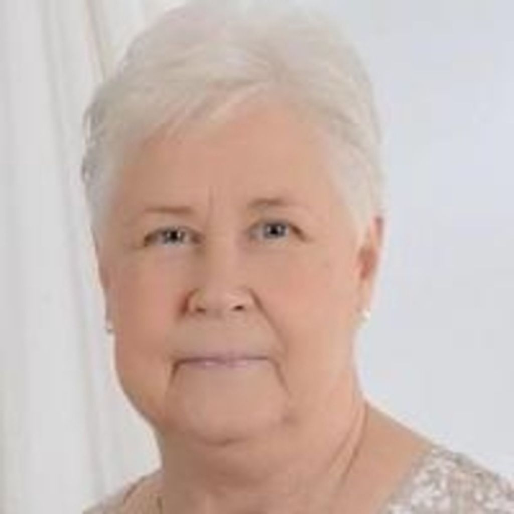 Eva Elaine Smith Profile Photo