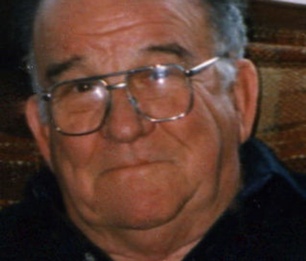 Woodrow  Gray