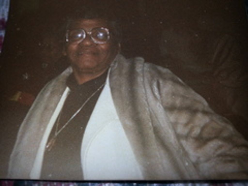 Lillian M. (Bailey)  Fisher