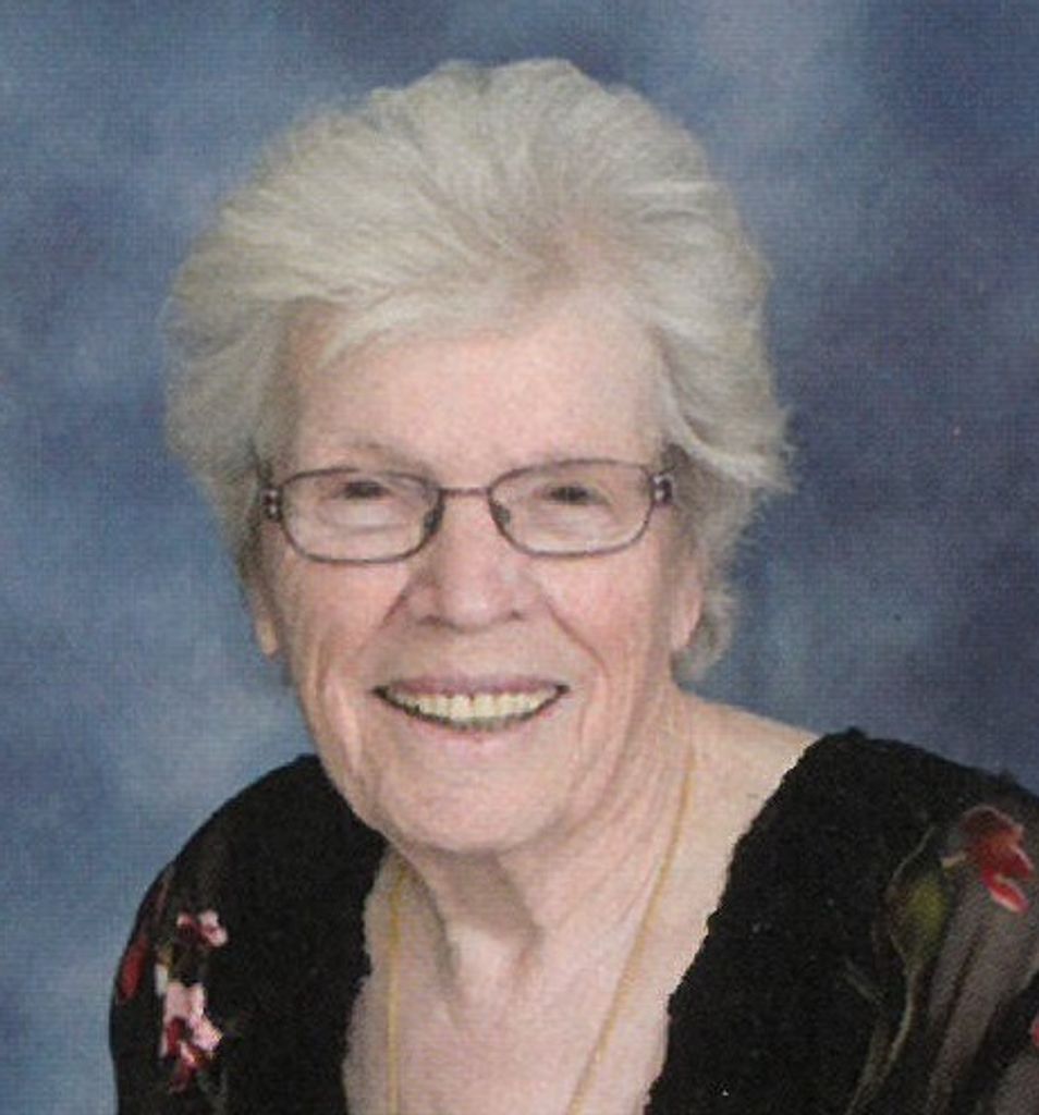 Laura V. (Vennekotter)  Recker