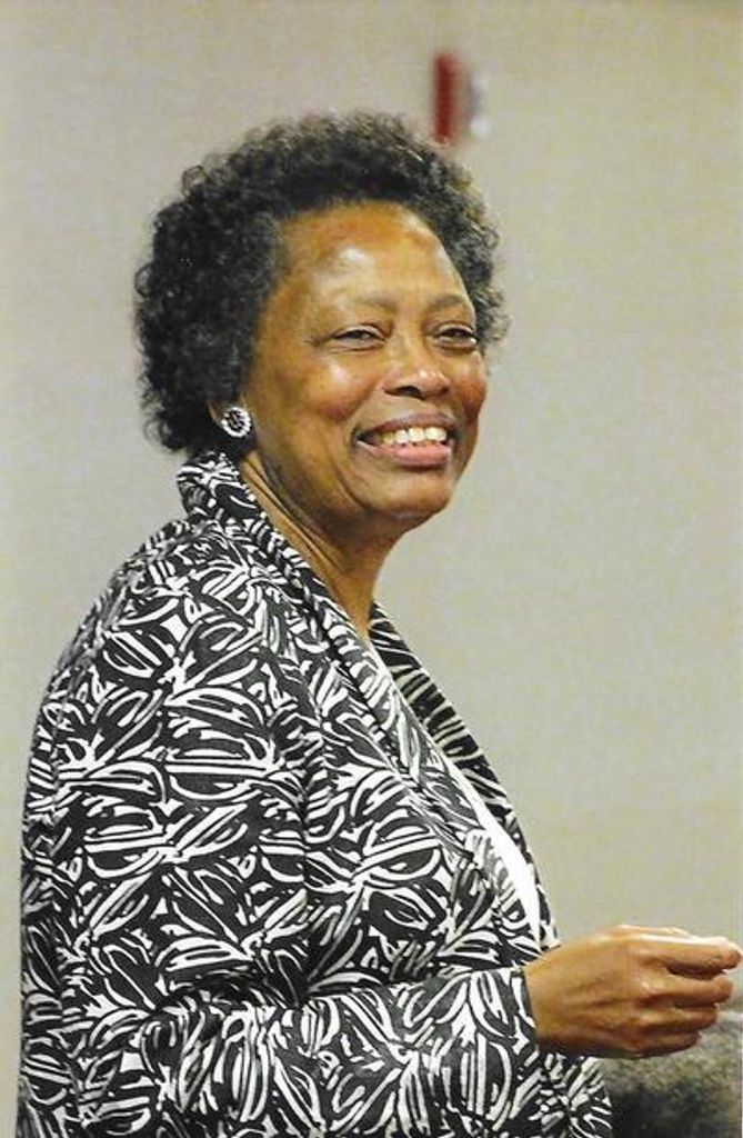 Carol Burns Profile Photo