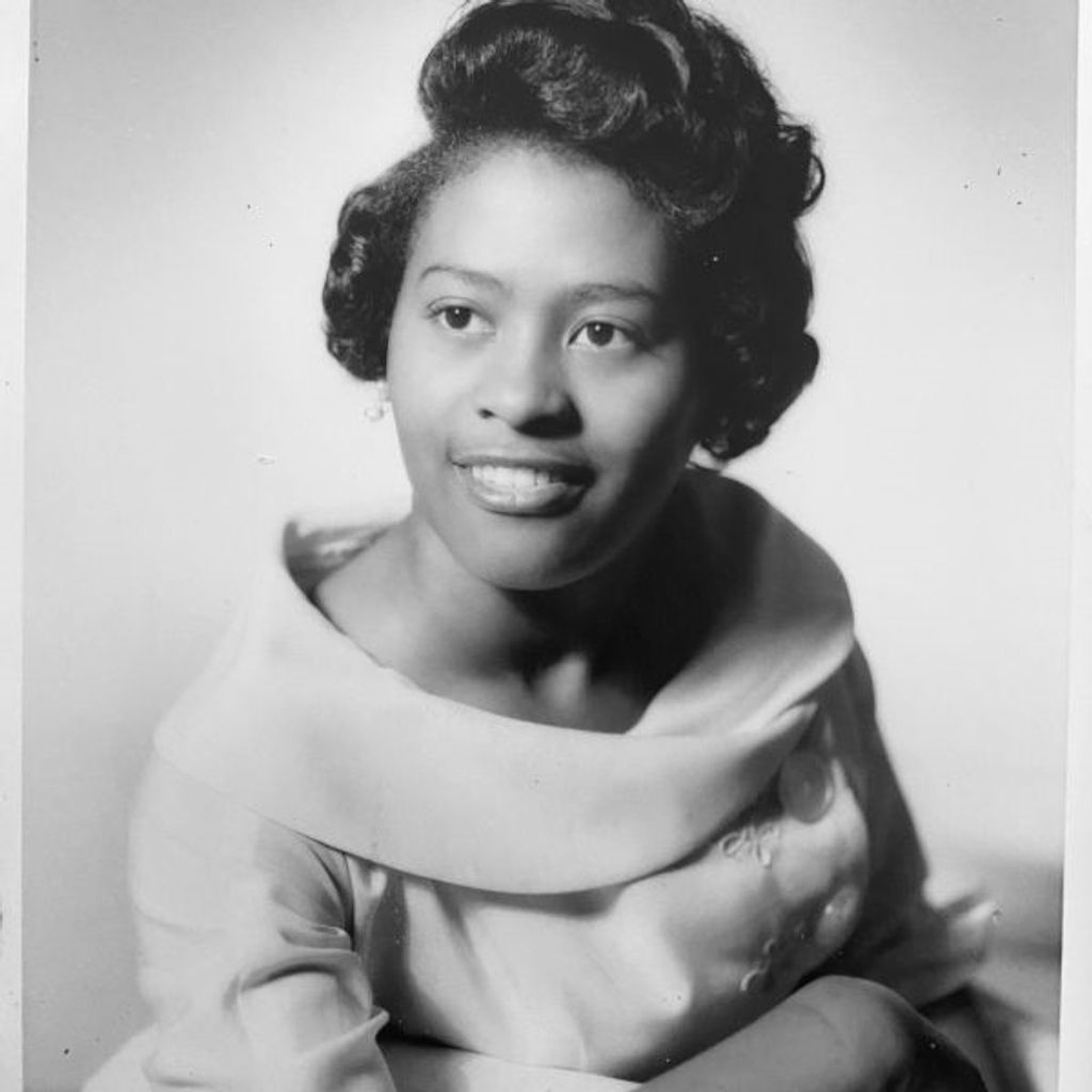 Della Singleton Profile Photo