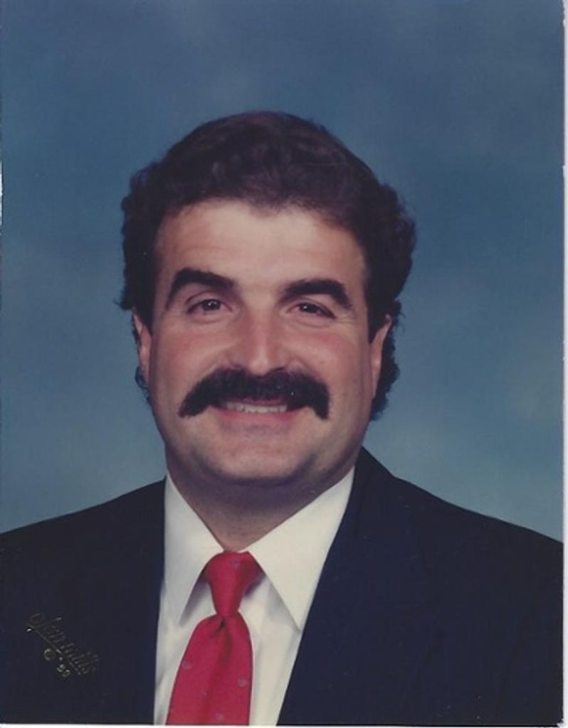 Daniel Jarvis Hill, Jr. Profile Photo
