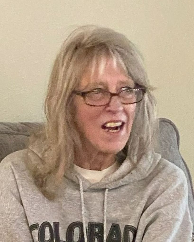 Carol Lynne Pearcy Profile Photo