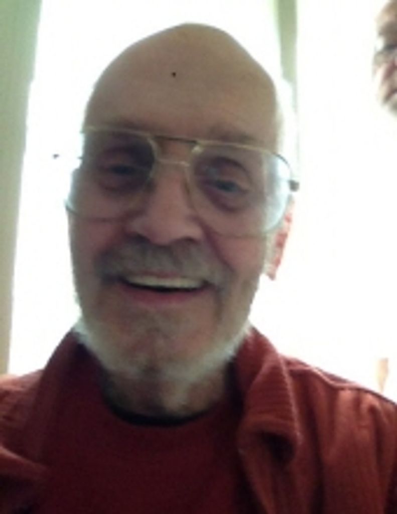 Donald  T  Nichols