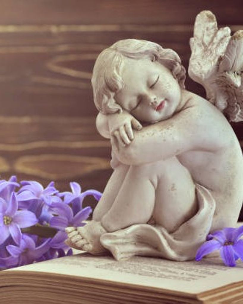 Ilia Hyacinth Burks-Stoker