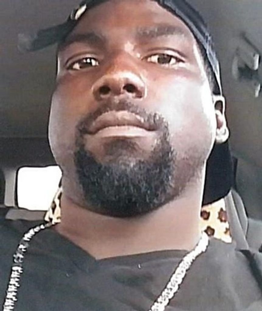 Ladarrius Dewayne Emeory