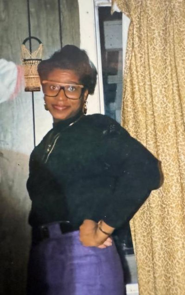 Sandra Banks Profile Photo