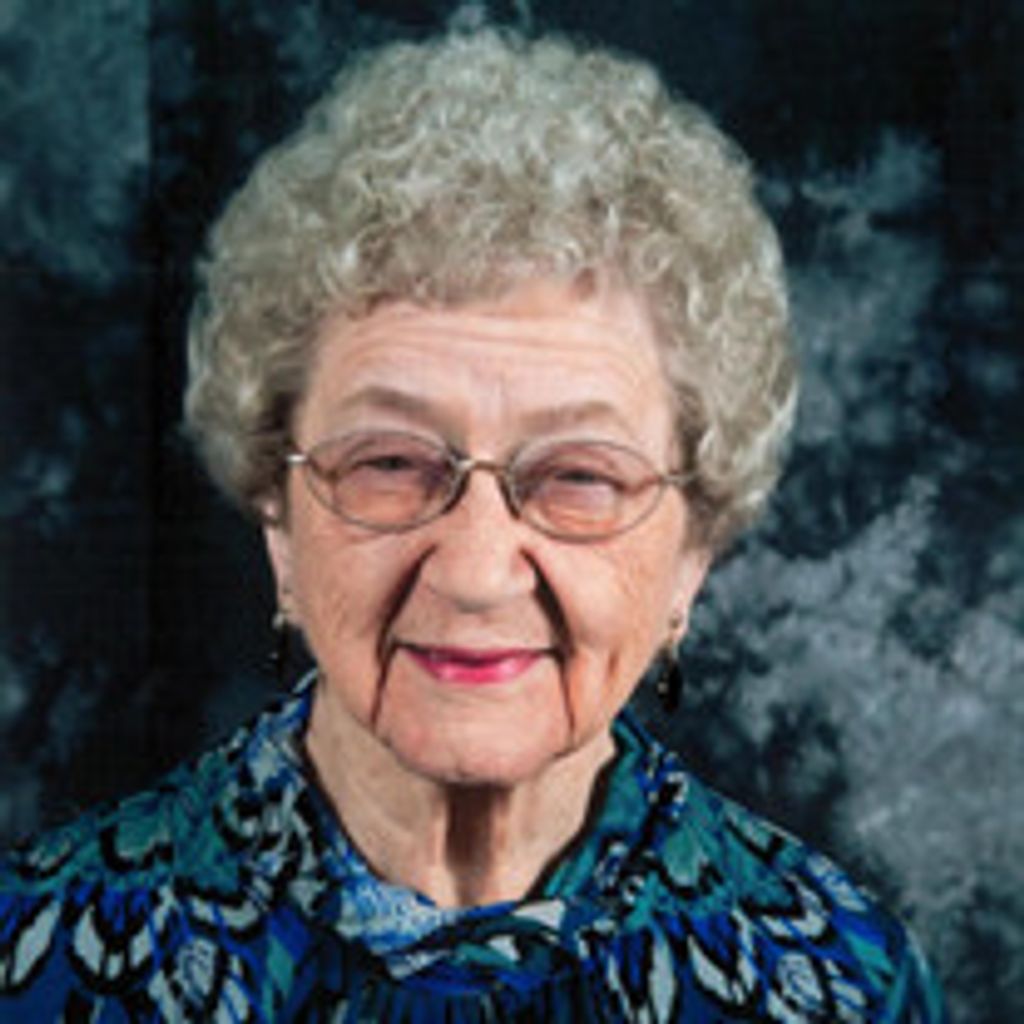 Pauline "Pat" Ila Goecks