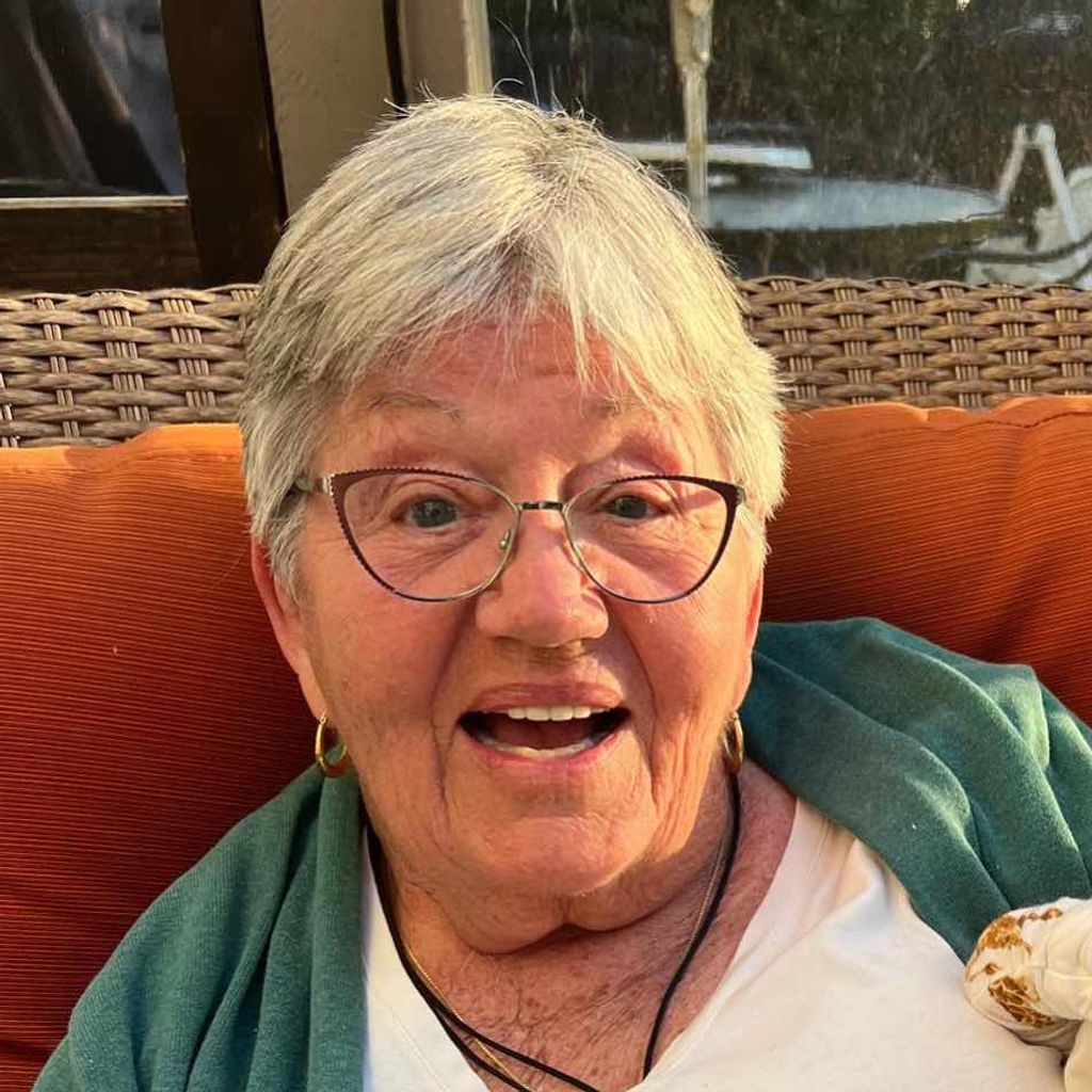 Mary Helz Profile Photo