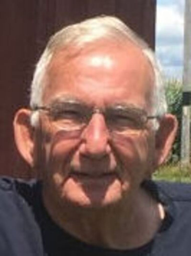 Hal Robert Davis Profile Photo