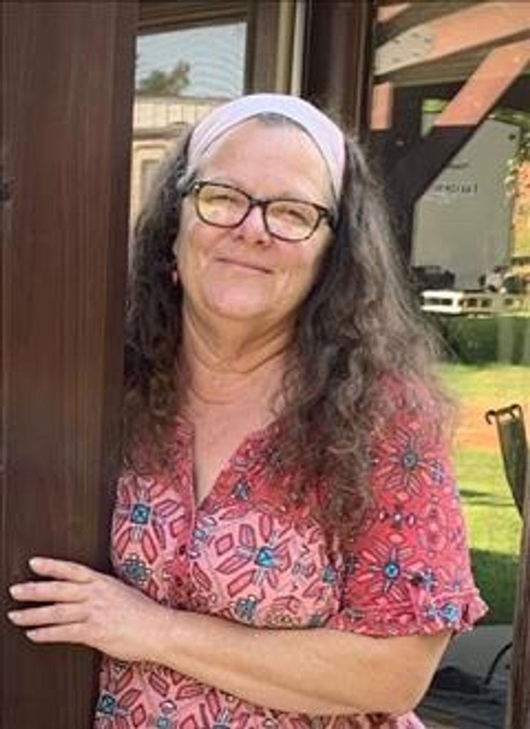 Moninya Lynn Mulder Profile Photo