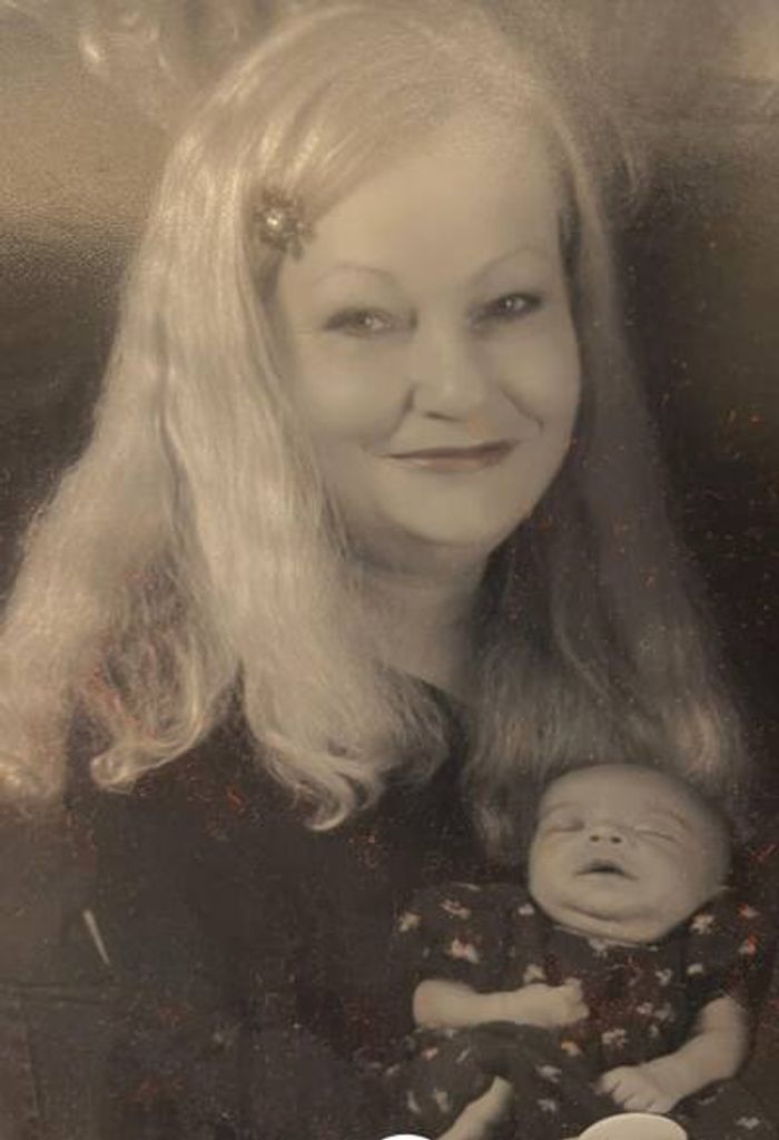Linda Lee Smith