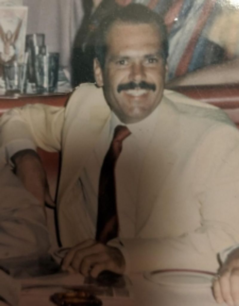 Phillip Bowling