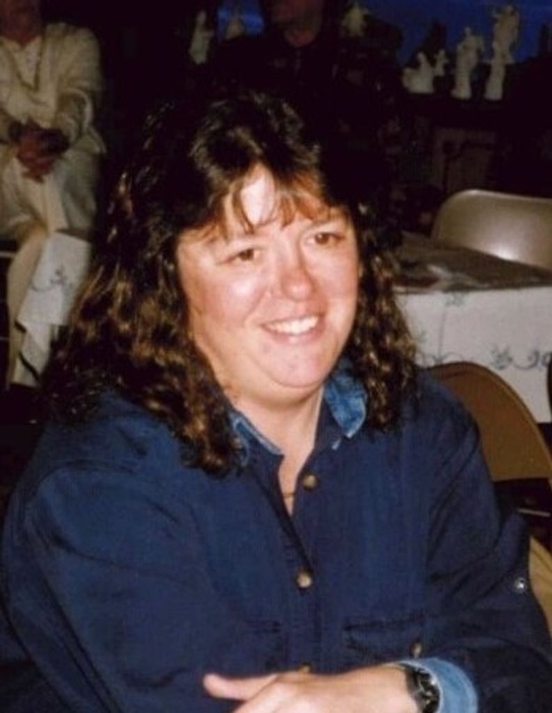 Sandra "Sandy" (Gibson)  Cruse