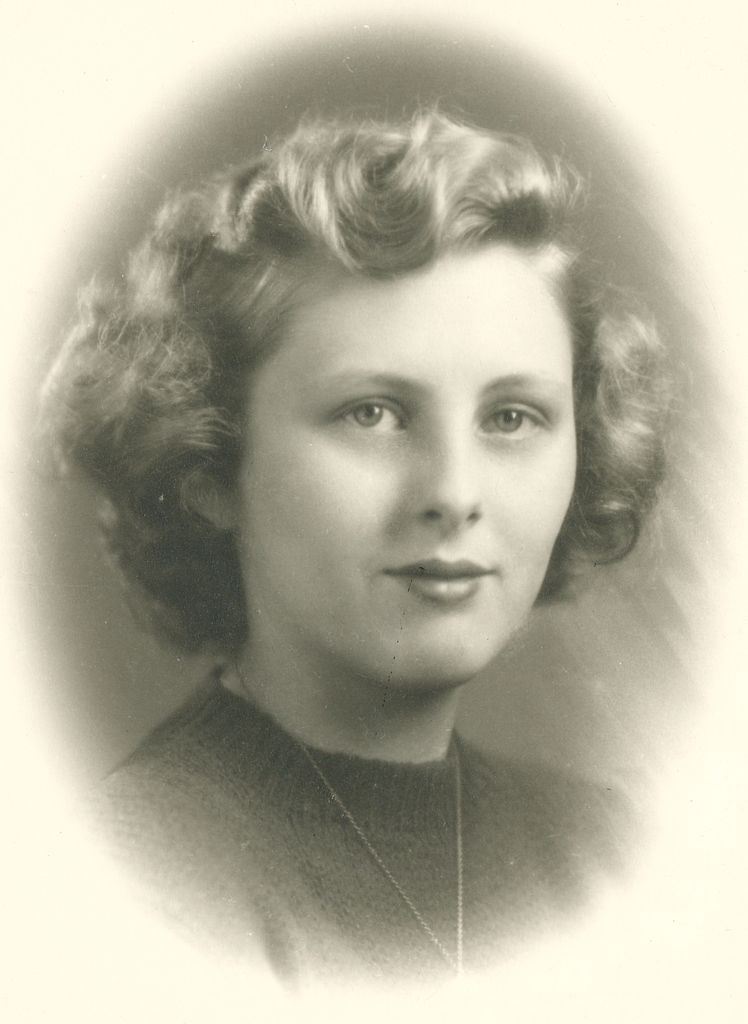 Donna Lou (Tofting)  Roehrich