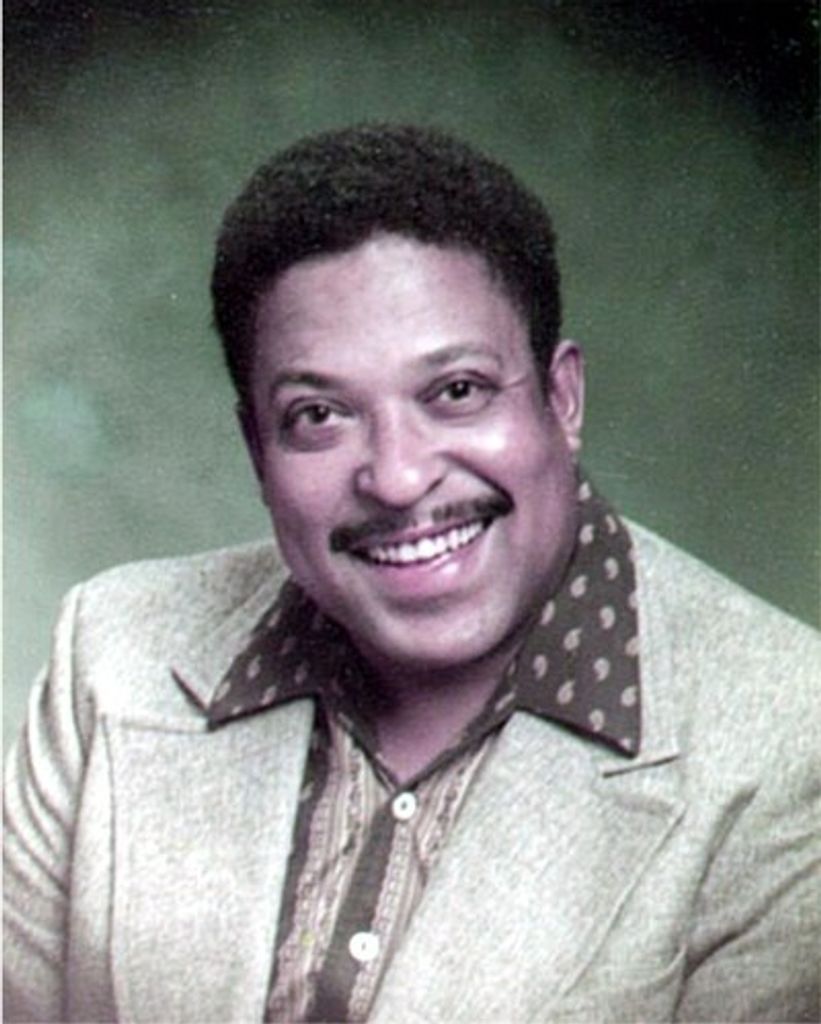 Leonard Jones, Jr. Profile Photo