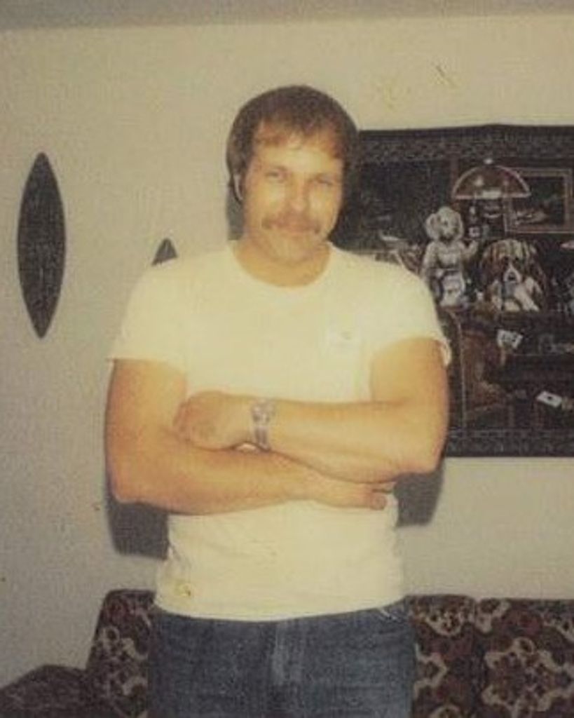 Dick Earl Wallace
