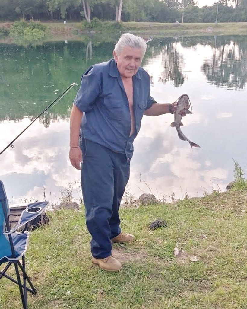 Robert Lee "Bob" Leis, Jr. Profile Photo