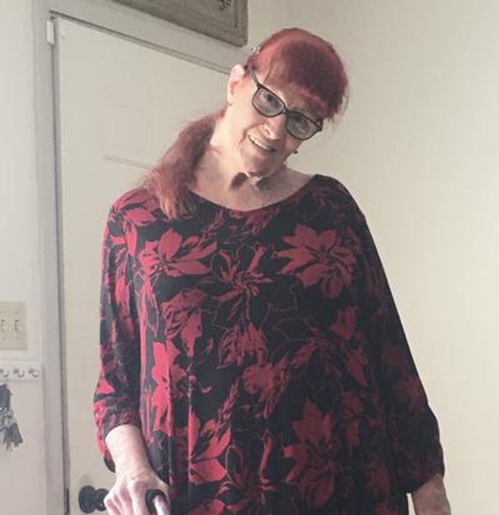 Anne Loyd Profile Photo