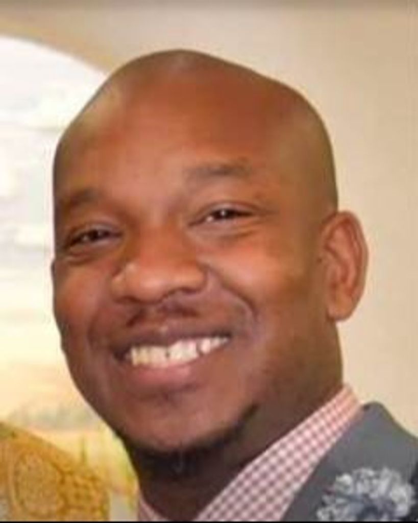 William Thomas Russell III Profile Photo