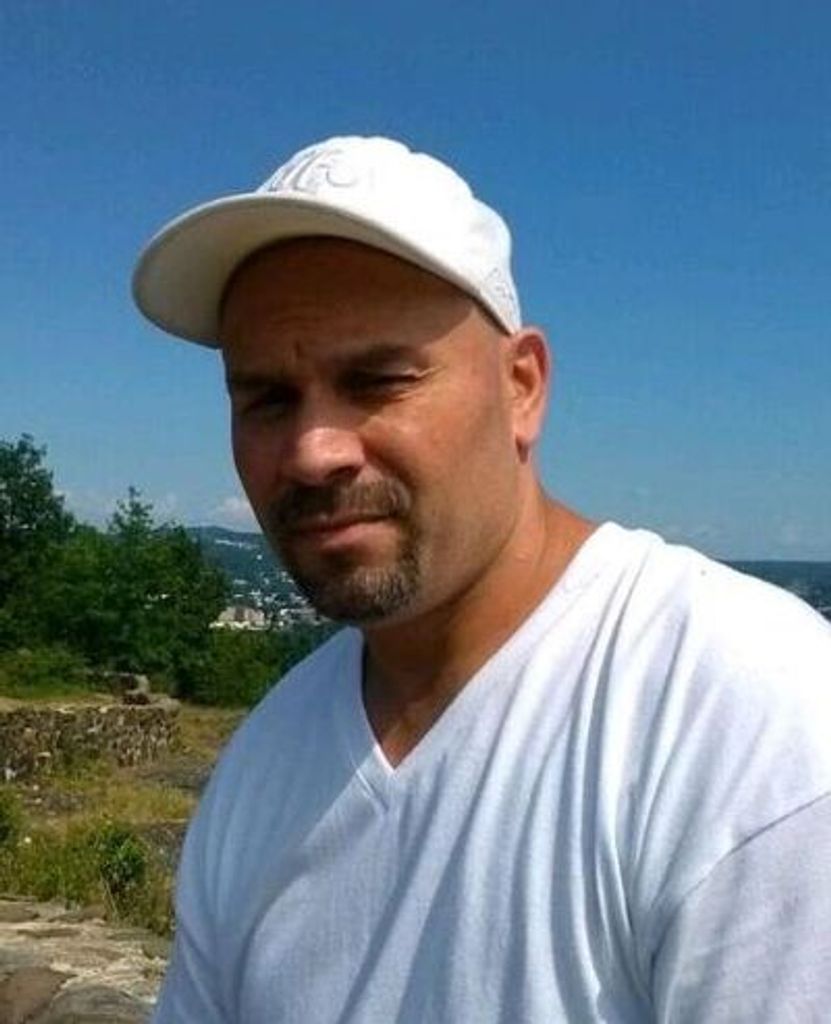 Reinaldo "Rey" Aviles