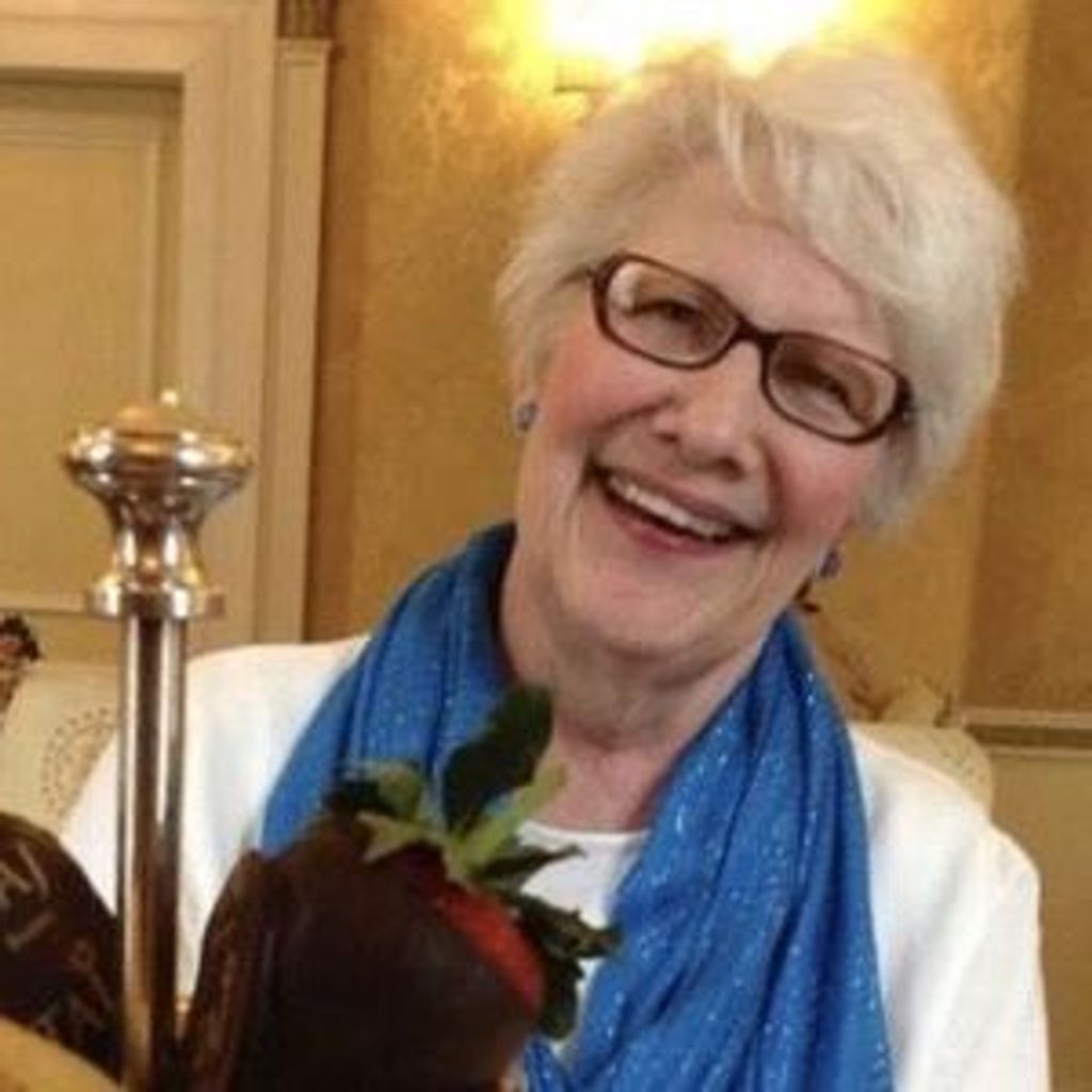 Phyllis Senier
