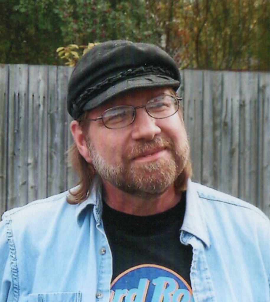 Stephen Alexander Tyllia Profile Photo