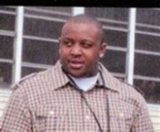 Deandre B.L. Piggue photo gallery thumbnail 1 of 2