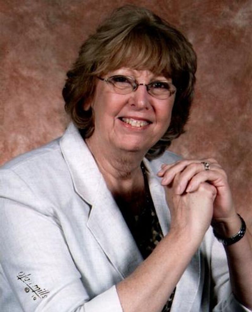 Carolyn May Profile Photo