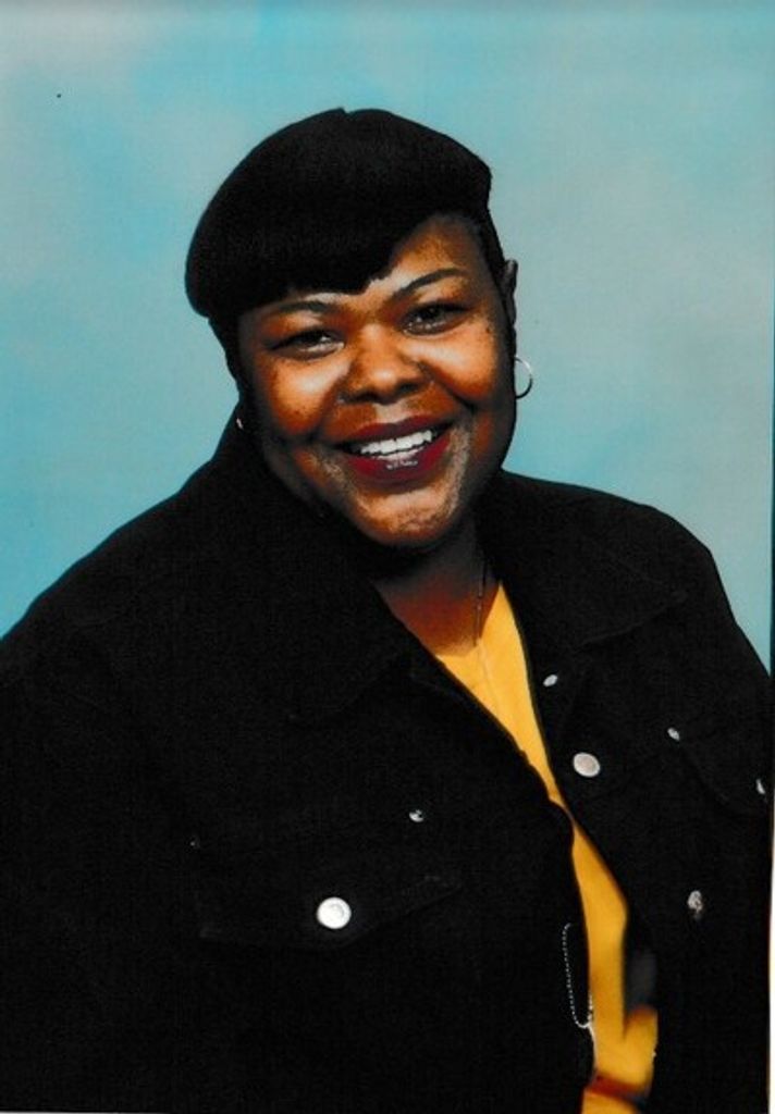 Ella Alexander Profile Photo