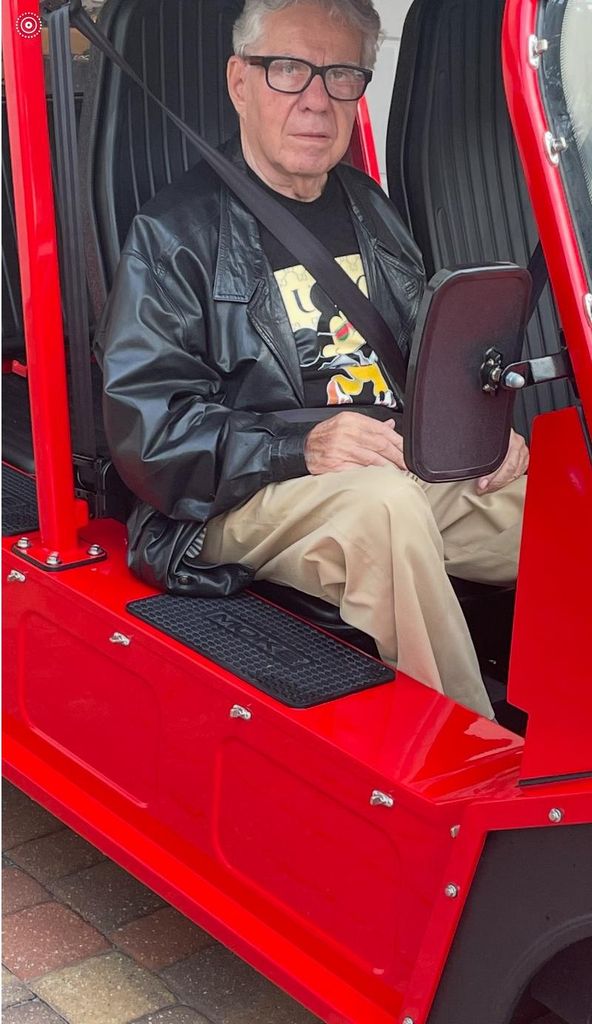 Anthony John Kostoglou Profile Photo