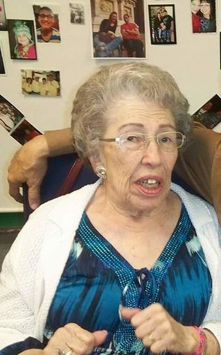Clorinda Maria Gonzales photo gallery thumbnail 32 of 90