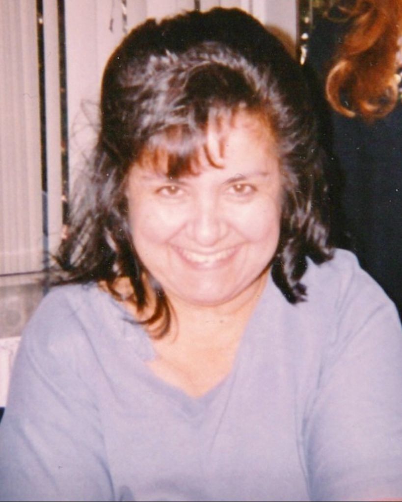 Esther Romo