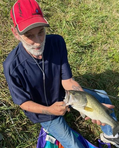 Robert L. Perry's obituary image