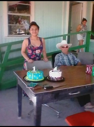 Santos Valdez Sr. photo gallery thumbnail 69 of 151