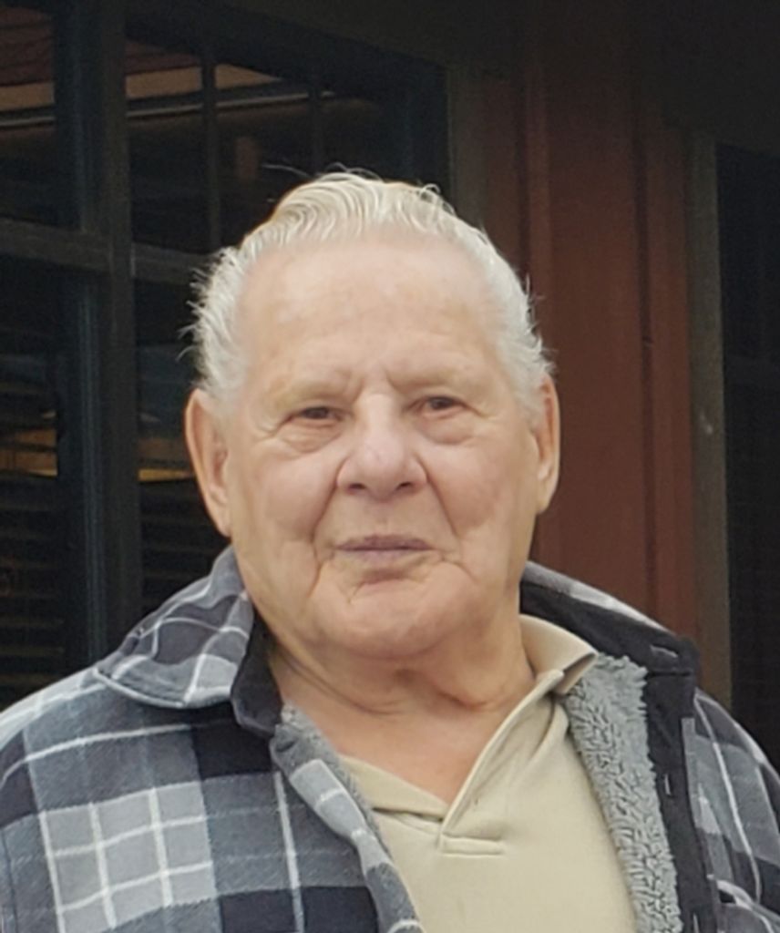 Clyde Devall Profile Photo