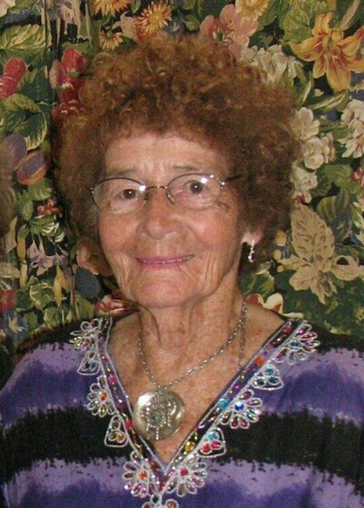 Ela Plaut Profile Photo