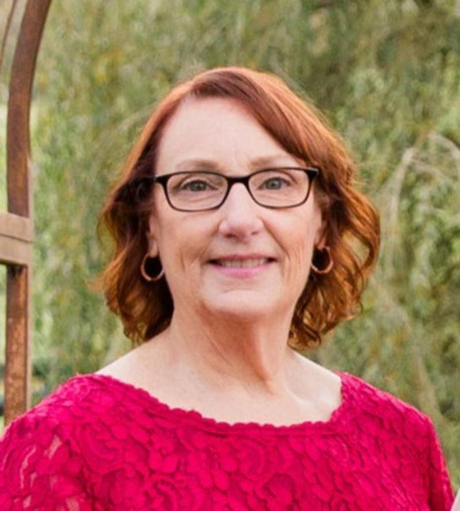 Tammy Lea Rogers Profile Photo