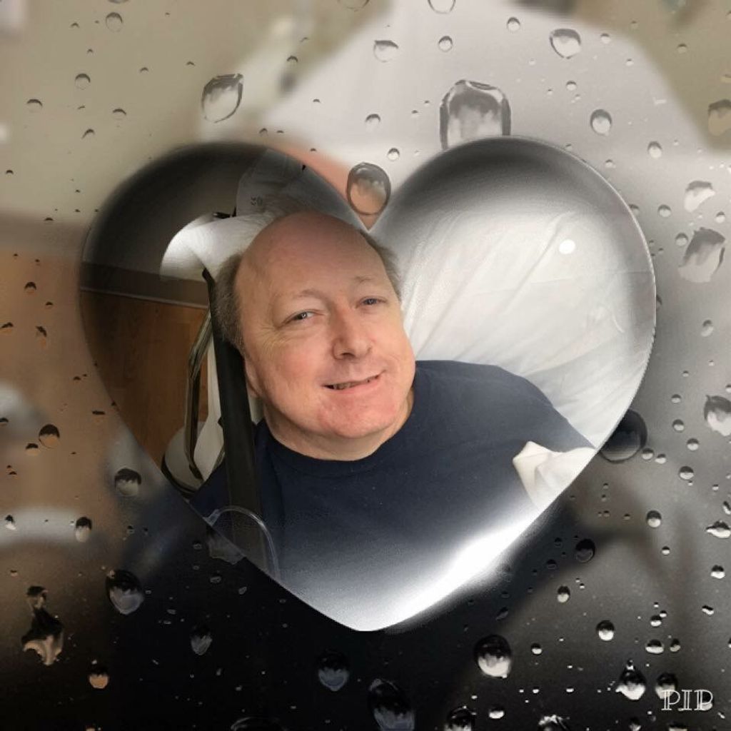 Robert Cust Profile Photo