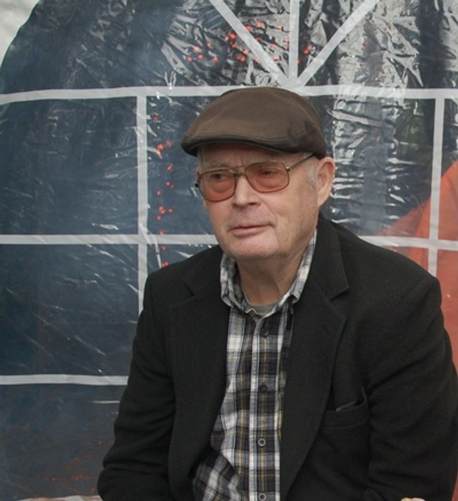 Frank Robert Brennan Profile Photo