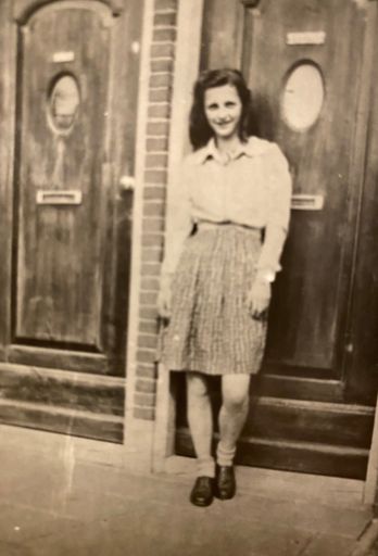 Grace Wierenga photo gallery thumbnail 29 of 83